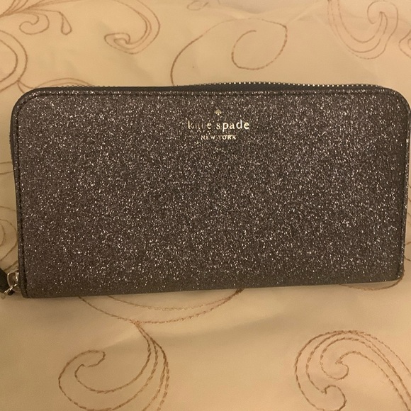 Kate Spade Silver Glitter Continental Wallet - Picture 1 of 8